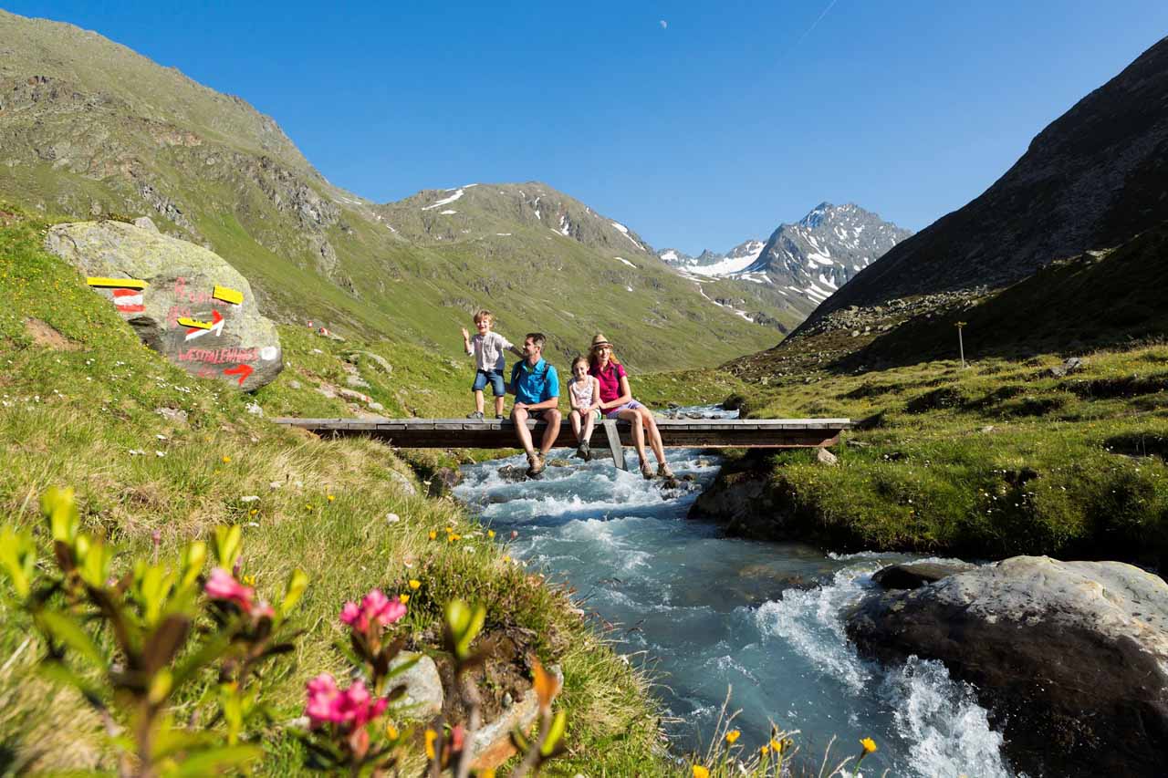 gaestehaus ferdl sommer sellraintal webhofer